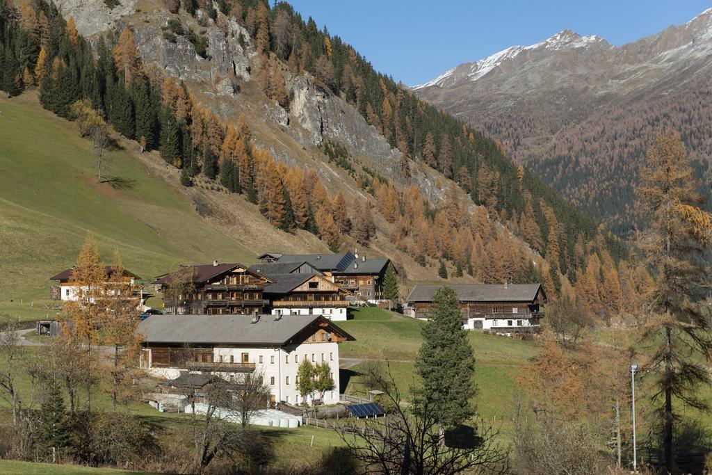 Giatla Hof Der Alfenalm - Ferienwohnungen Am Berg Innervillgraten Exterior photo