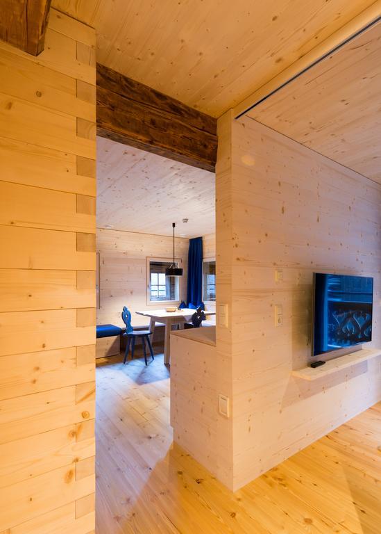 Giatla Hof Der Alfenalm - Ferienwohnungen Am Berg Innervillgraten Room photo