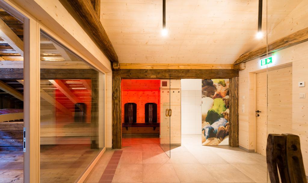 Giatla Hof Der Alfenalm - Ferienwohnungen Am Berg Innervillgraten Room photo