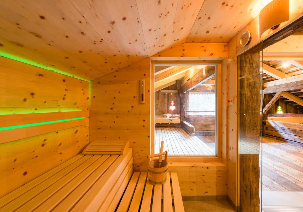 Giatla Hof Der Alfenalm - Ferienwohnungen Am Berg Innervillgraten Room photo