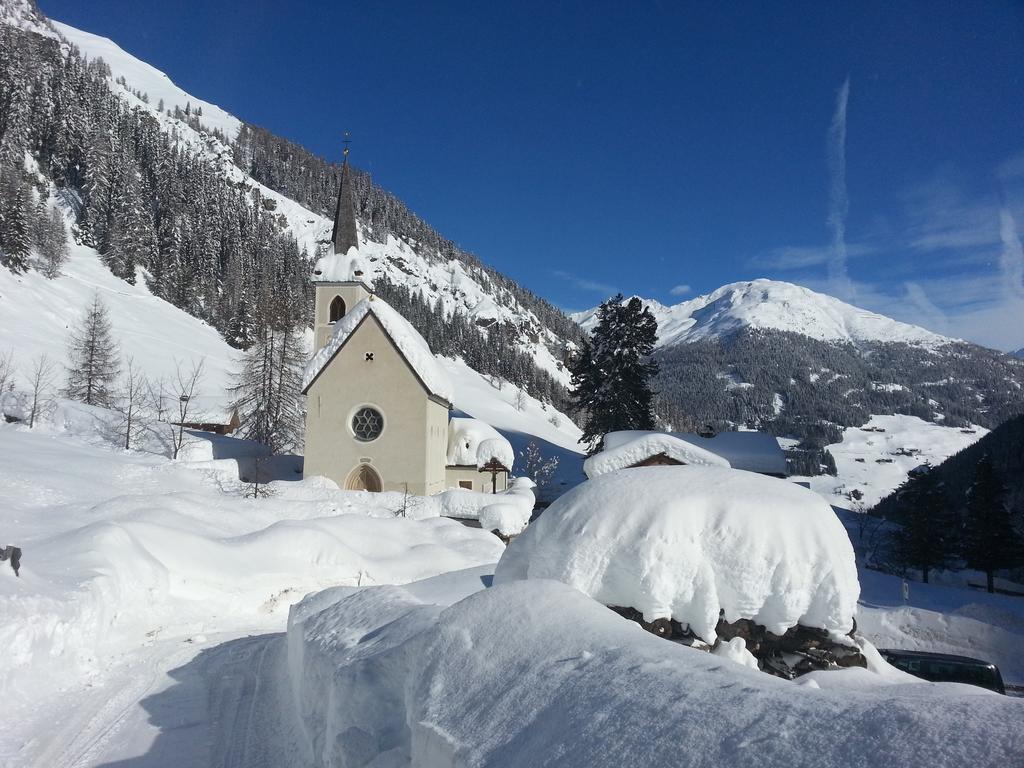 Giatla Hof Der Alfenalm - Ferienwohnungen Am Berg Innervillgraten Exterior photo